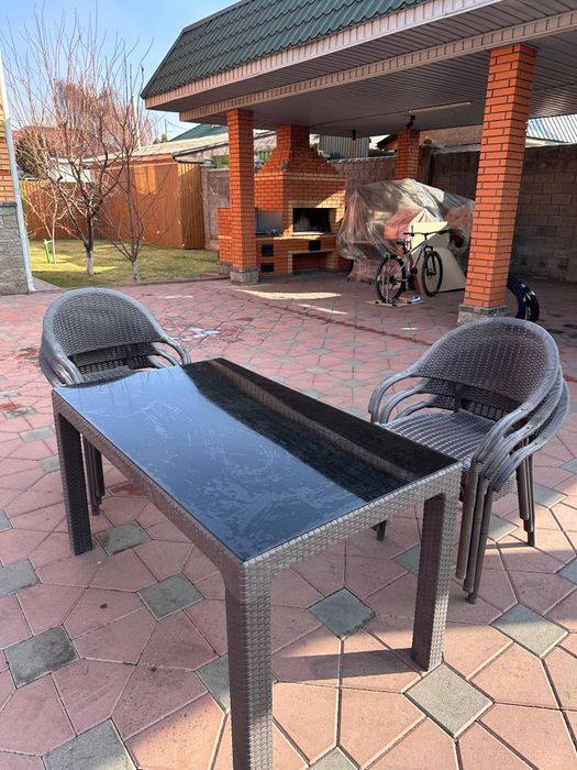 Стол стулья для улицы , сада , дачи .