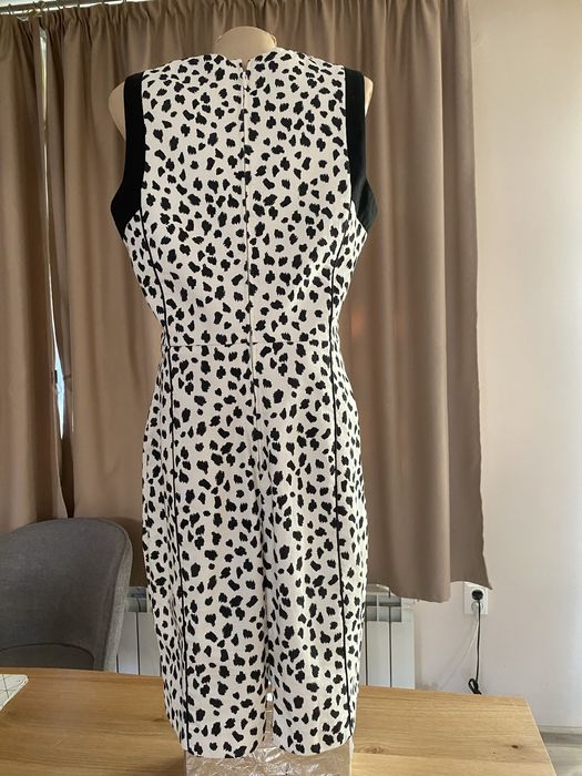 Vand rochie office(42)de la H&M.