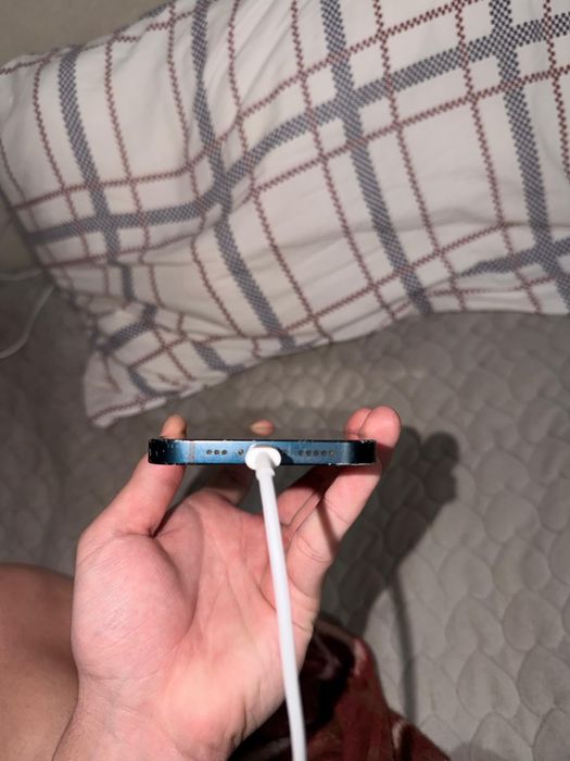 Айфон 13 черный цвет