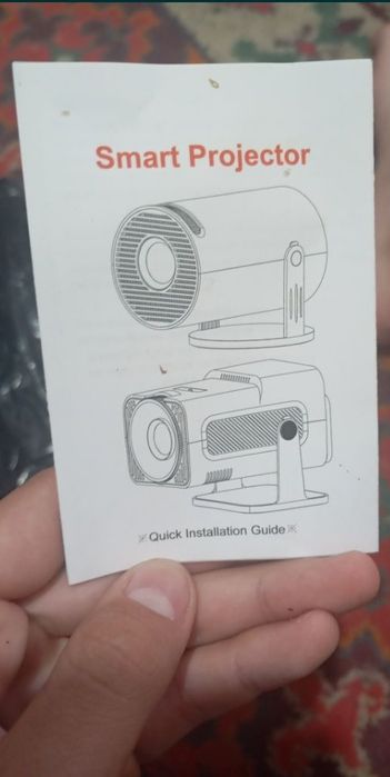 HY320 Mini Projector