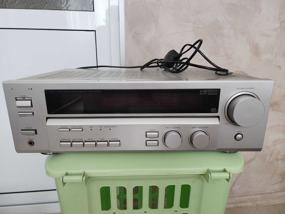 Усилвател Kenwood
