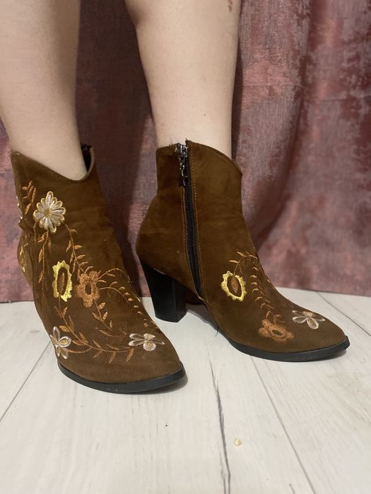 Продам ботильоны