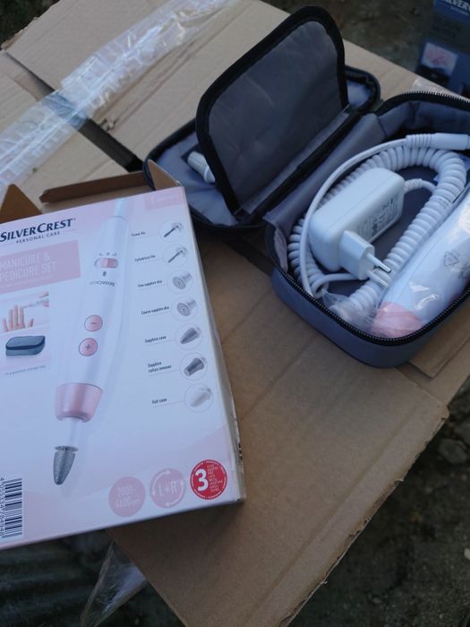 Комплект за маникюр педикюр и вакуум за почистване на лице Silver Cres