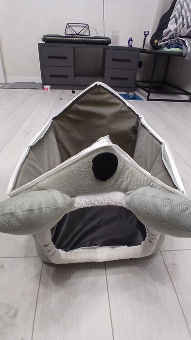 Домик для собак и кошек
