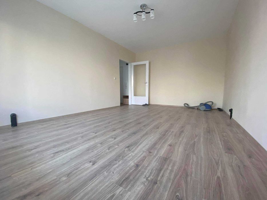 Дава се под наем Двустаен апартамент в Бургас, Славейков - 45 кв.м за 165 € - Снимка #7