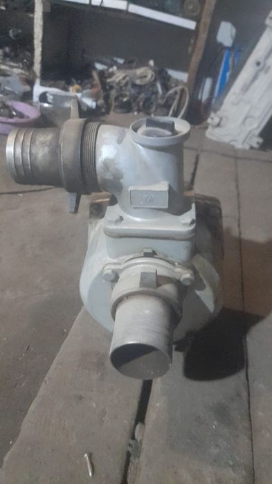 Продам водяную помпу