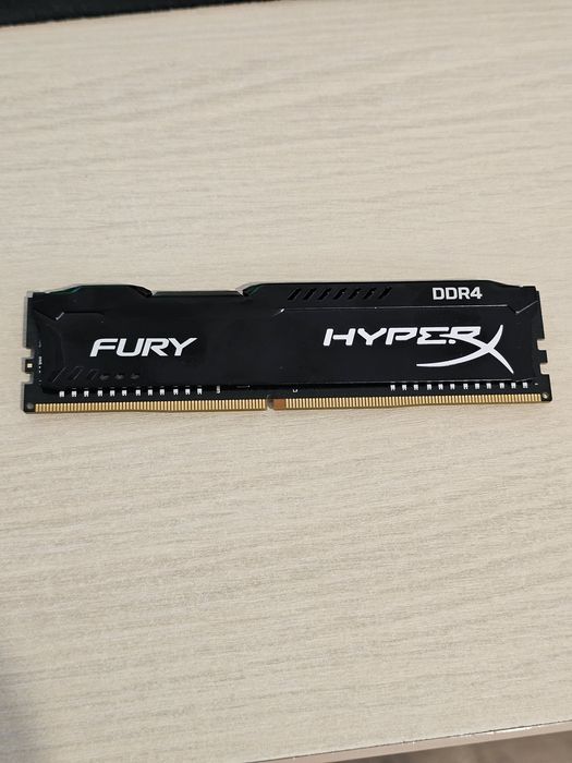 8 GB RAMI FURY Beast HyperX