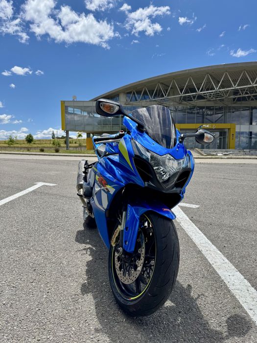 Suzuki GSX-R 1000 ABS L5 2015 25170 km Bacau • OLX.ro