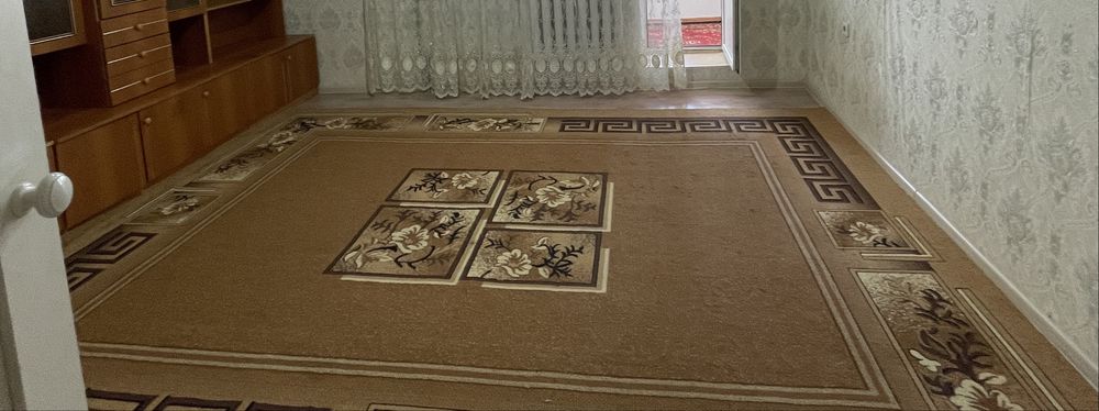 Кілем ковер большой