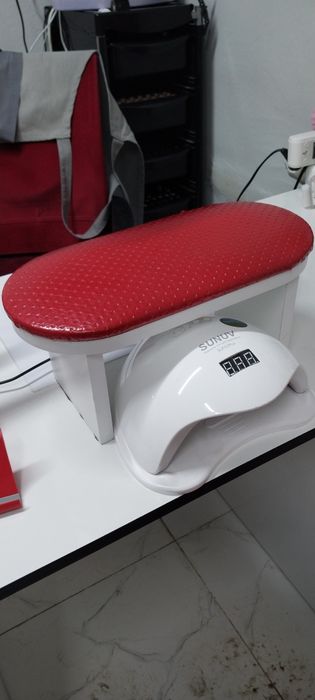 Продам подставку для рук