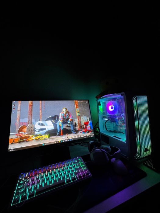 Компьютер белый 550.000 тг