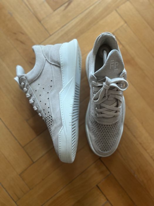 Filling Pieces Low Top
