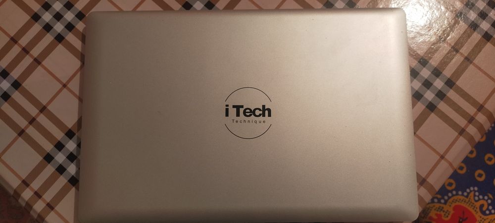 Intel inside pc komputer