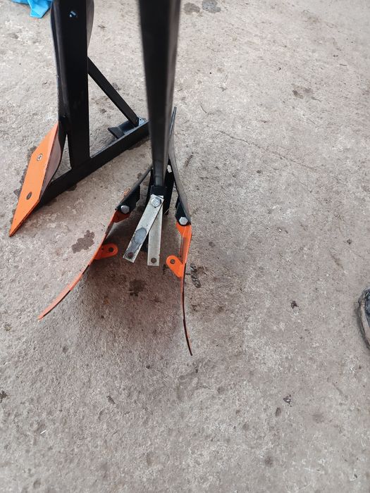 Рало и браздир за мотофреза