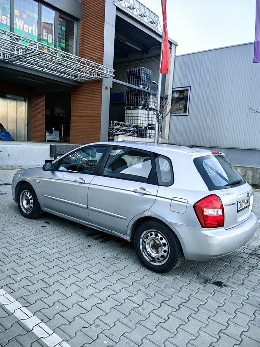 Kia Cerato 1.5 CRDi LX