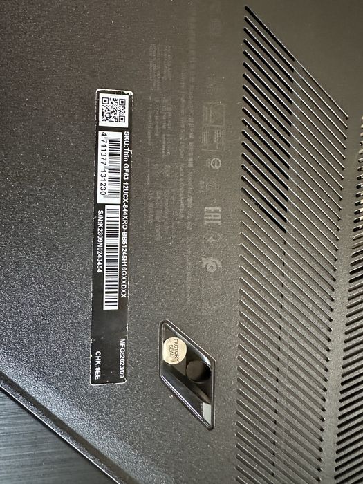 Laptop Gaming/Editare Foto-Video  MSI, RTX 2050, i5-12450H, 16GB RAM, Tastatură Iluminată, 144hz