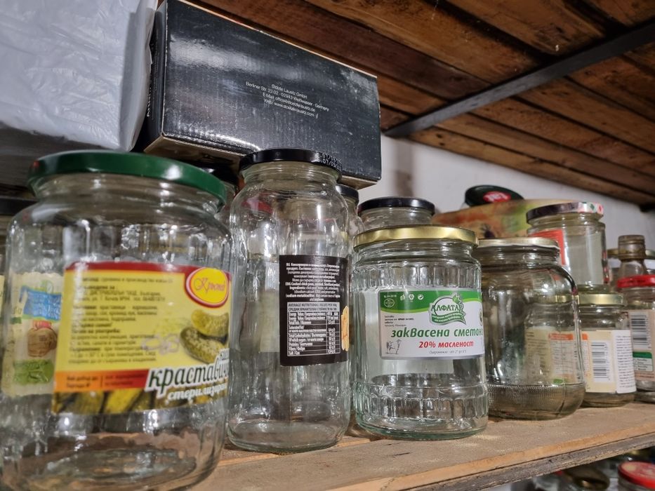 Буркани на винт 0,35ст различни размери