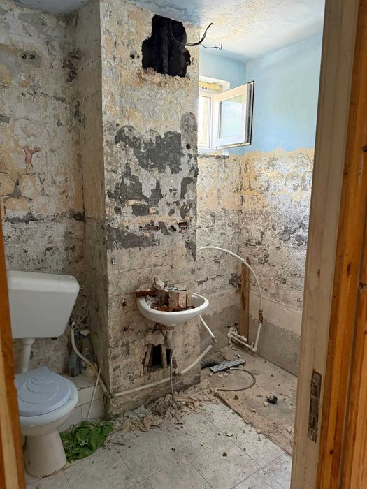 Apartament Suncuius pregatit de renovare