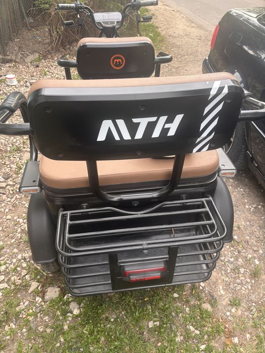 Продам трицикл элетктро