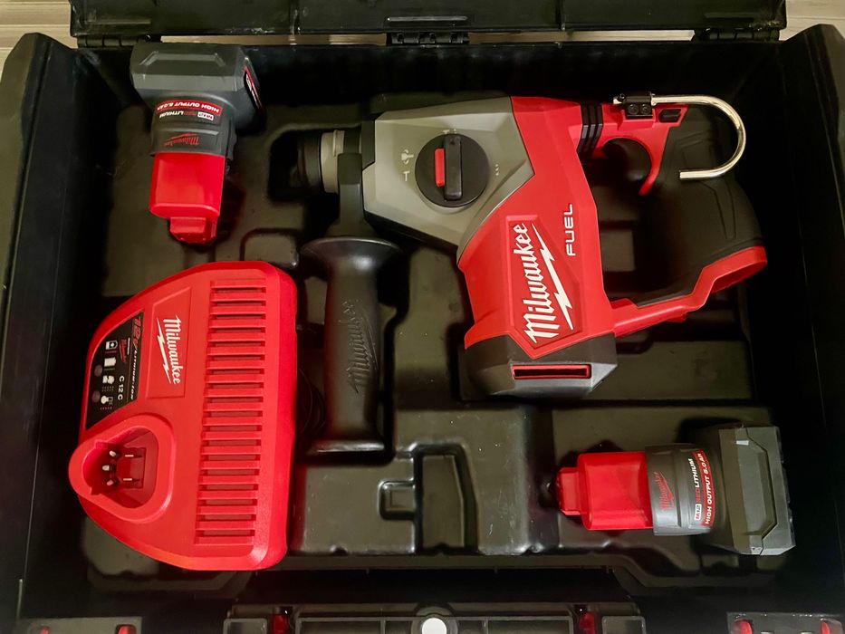 Milwaukee M12 FHAC16 rotopercutor sds+ cu funcție de dăltuire