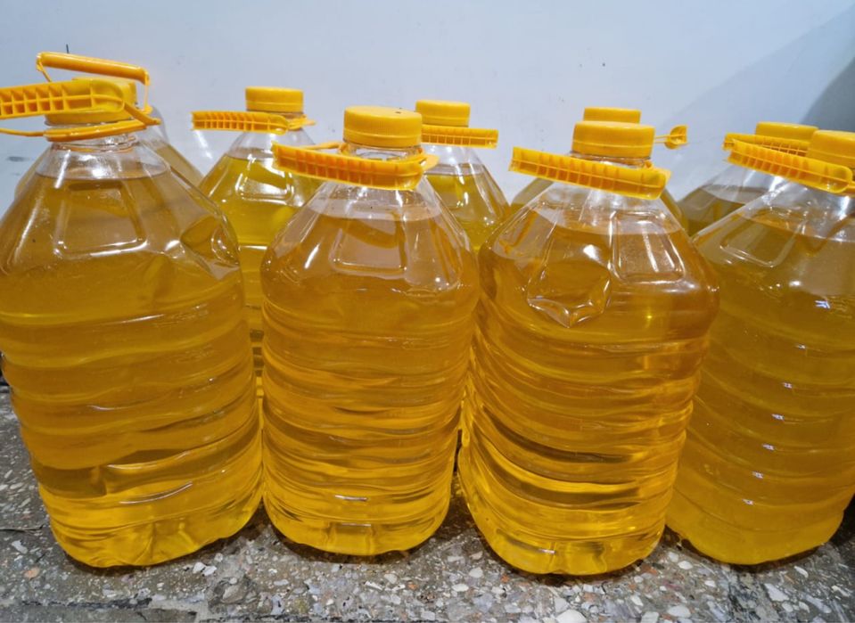 подсолночное масло  3000 тг