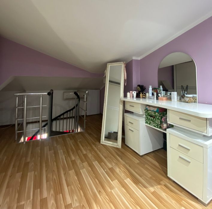 Inchiriez apartament 1 camera zona general