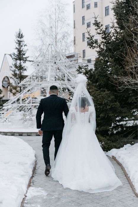 Свадебное платье