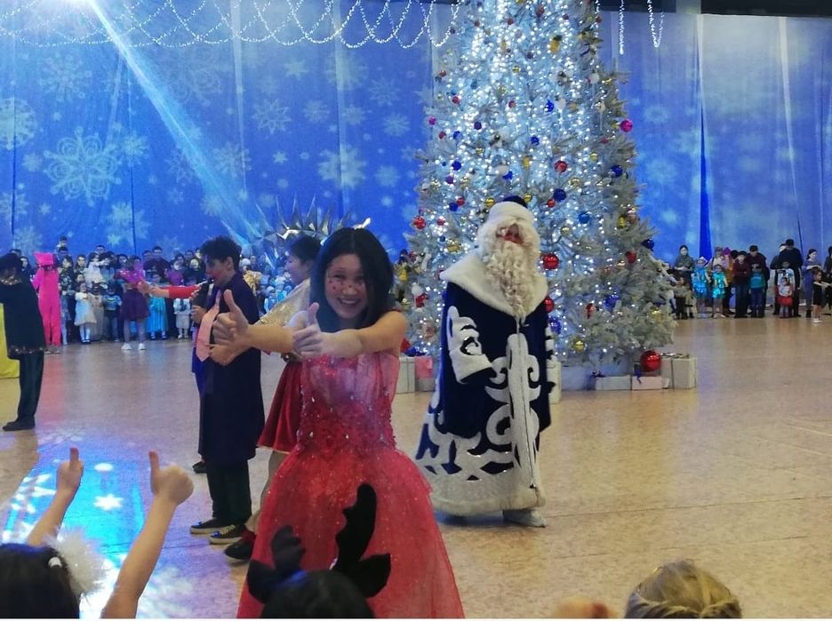 Дед Мороз и Снегурочка