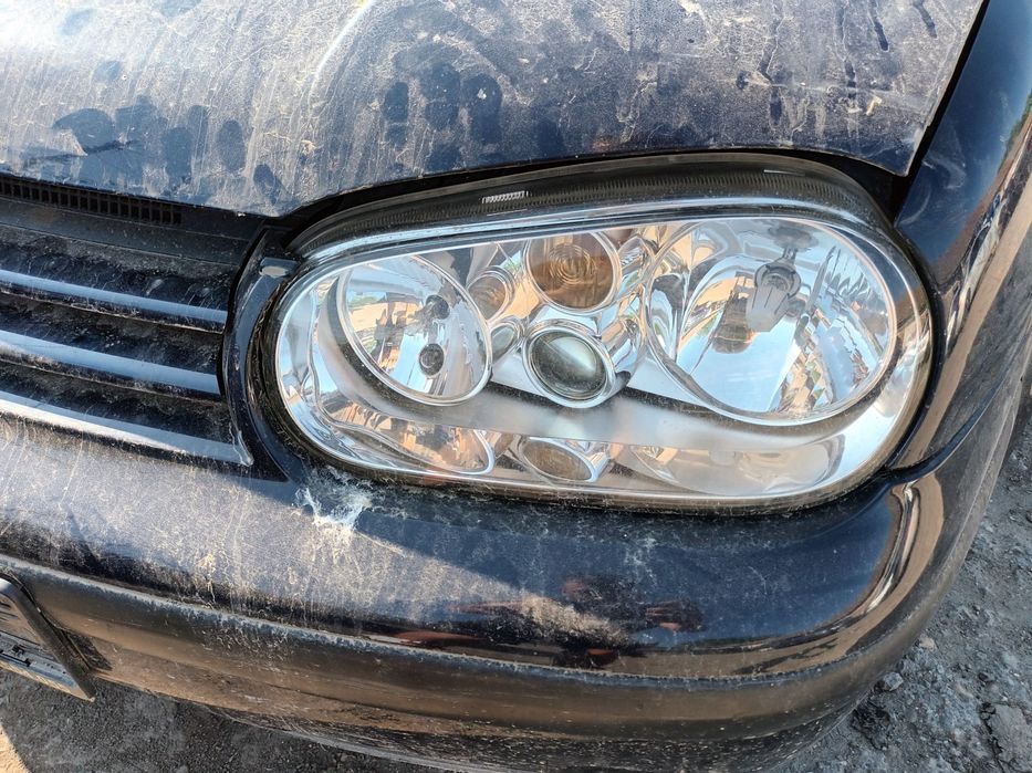 Dezmembrari  VW GOLF 4  1997  > 2006 1.6 Benzina