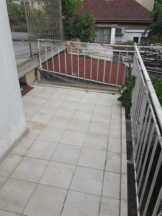 Дава се под наем Етаж от къща в Варна, Левски - 70 кв.м за 480 € - Снимка #7