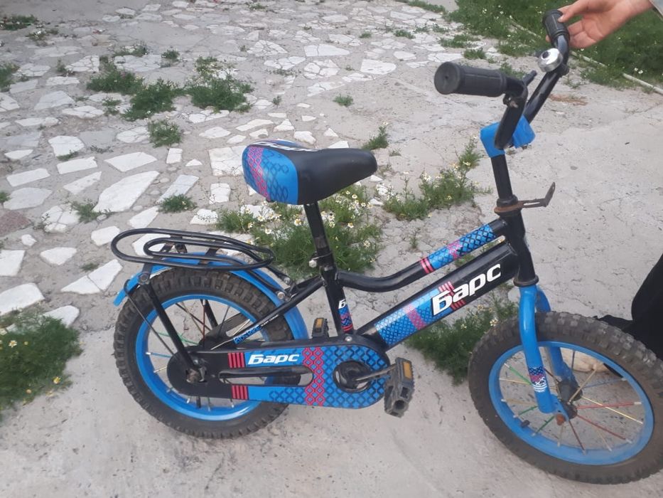 Продаётся детский велосипед.