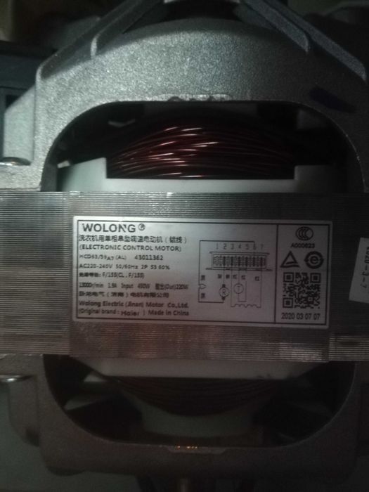 Vând mașina de spălat Candy pentru piese