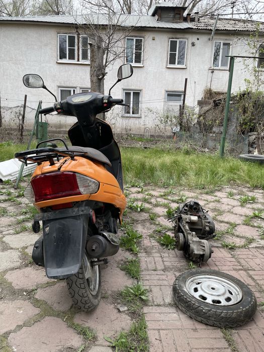 Скутер/мопед Yiben