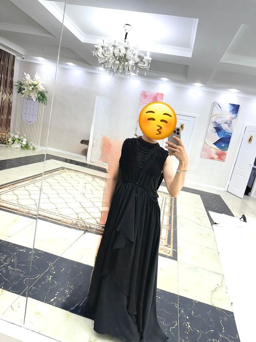 Черные вечерние платья