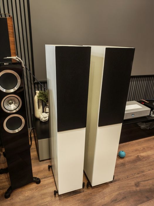 Boxe podea Wharfedale Diamond 12.4