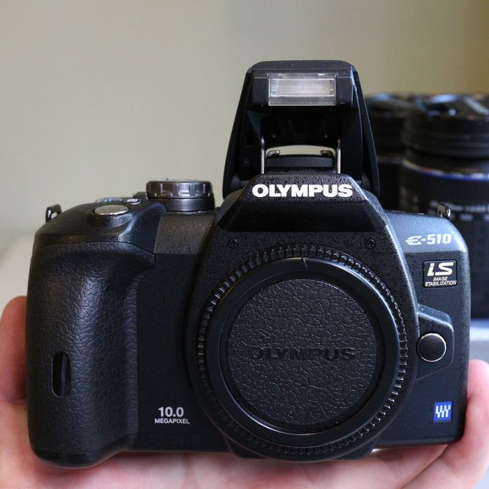 Камера Olympus E-510 с двумя объективами в идеале
