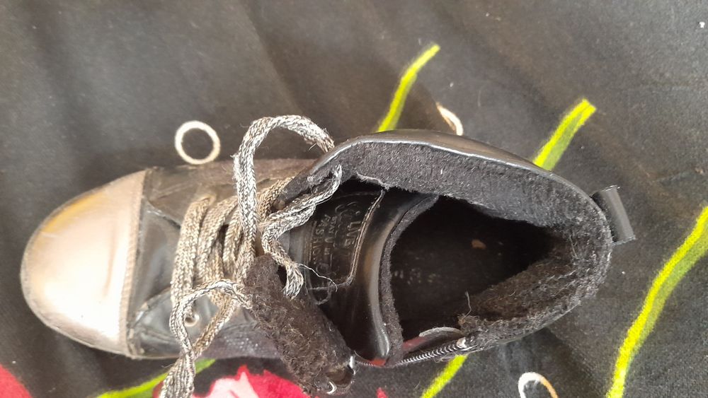 КРоссовки для девочки