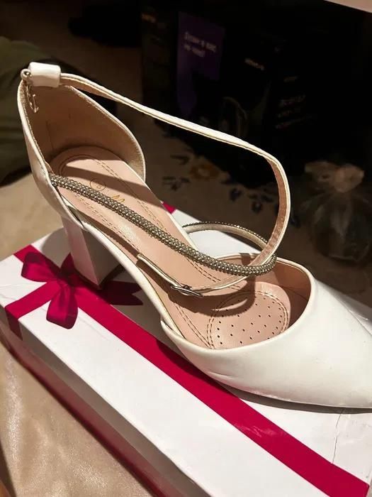 Туфли вечерний женский