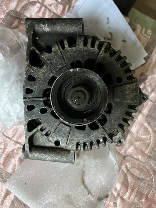 Генератор Ford Maverick 3.0 AJ