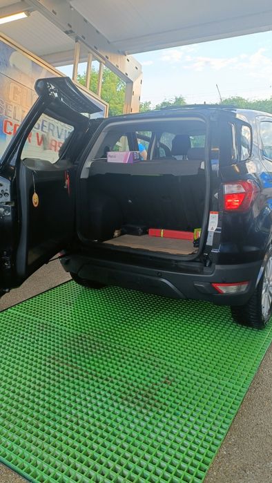 Ford EcoSport 1,0 benzina 125 CP