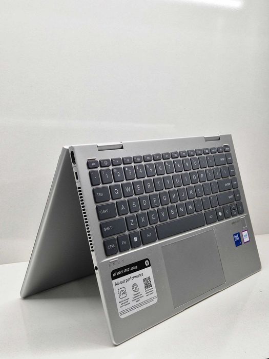 HP Envy x360 Core 5 120U  8/512gb