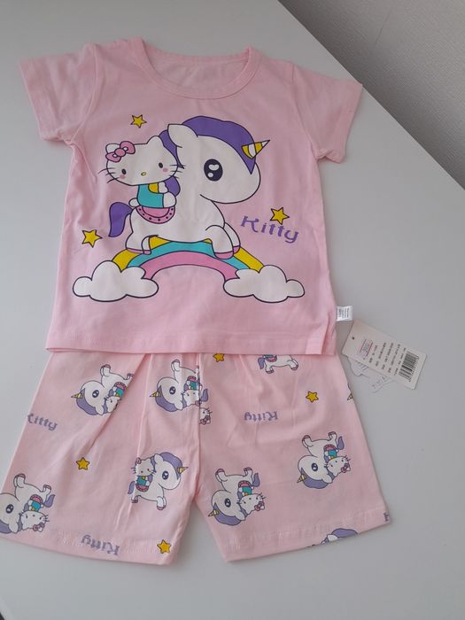 Продам пижаму с шортиками для девочки