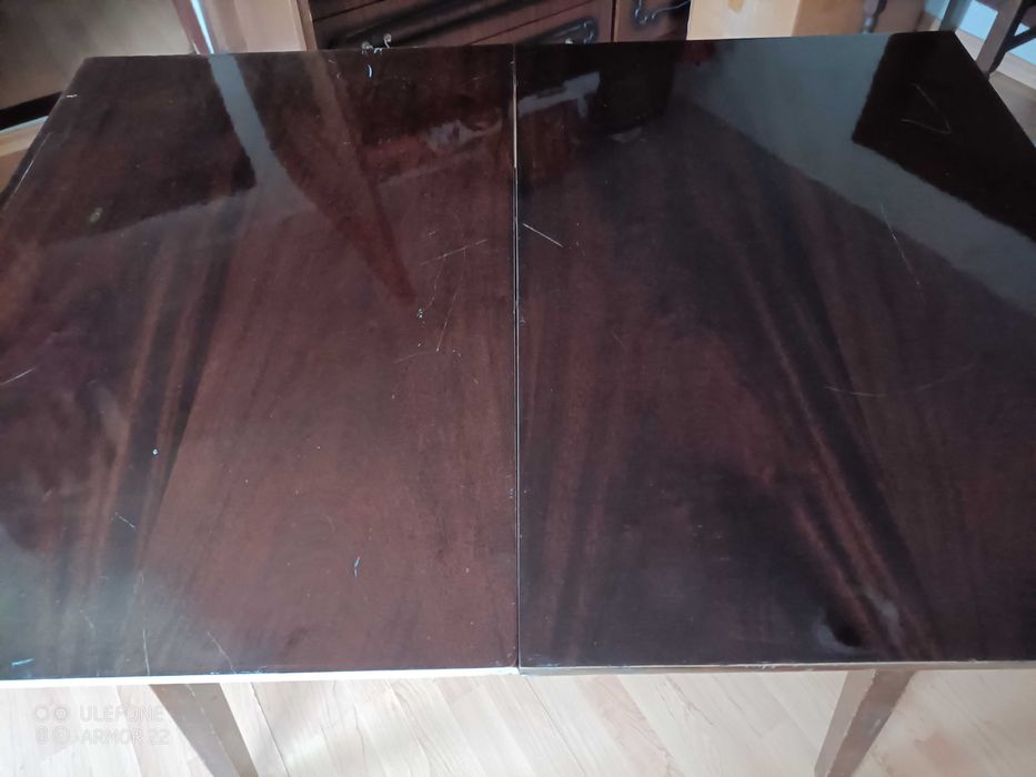 Разтегателна маса