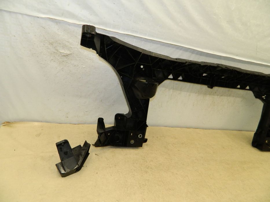 Trager  /  Panou frontal  /  Calandru, Mercedes Sprinter W906, 2007, 2008, 2009, 2010, 2011, 2012, 2013, 2014,, A9068800203