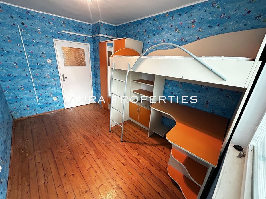 Продава се Тристаен апартамент в Разград, Варош - 79 кв.м за 1266 €/кв.м - Снимка #4