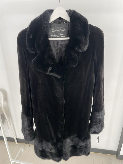 Продам норковую шубу