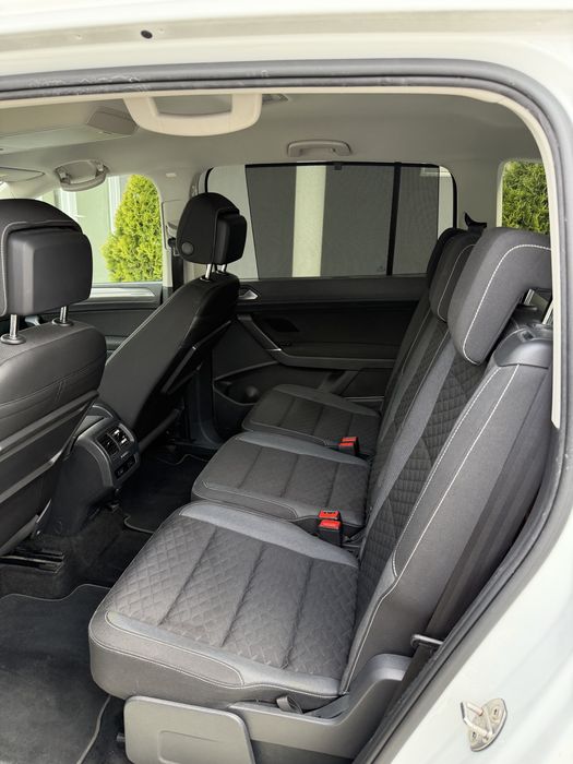 VW TOURAN 7 locuri 10.200euro