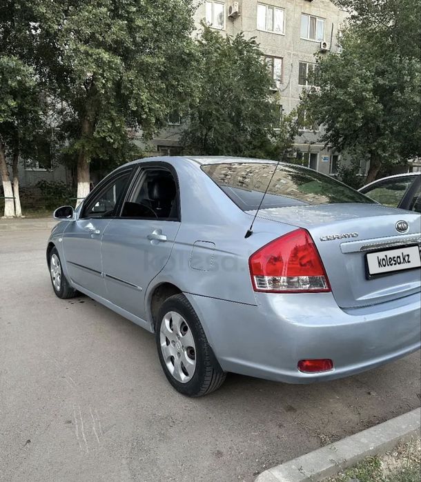 Продам автомобиль Kia Cerato