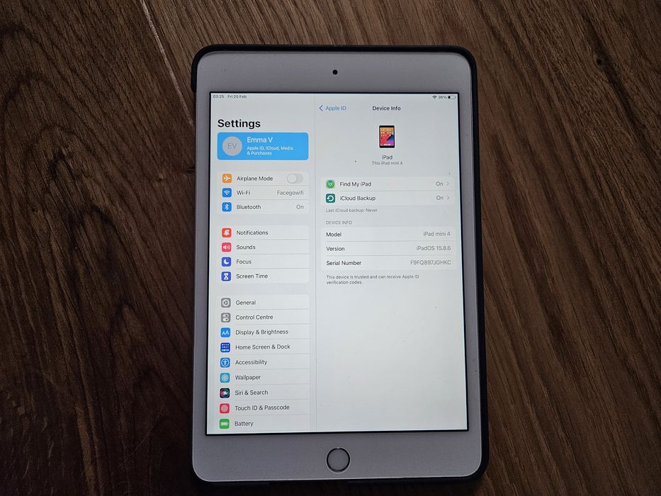 iPad mini 4 16GB - stare foarte buna
