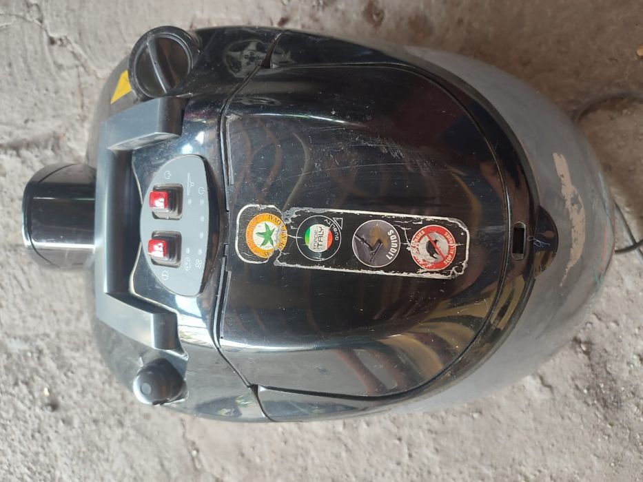 Продам пылесос 2 в 1